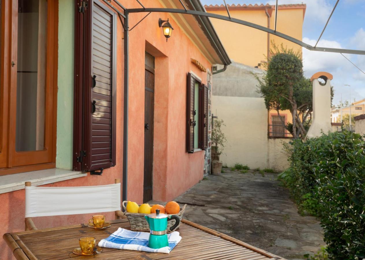 La Casa Di Nicola-Beach&Relax บูโดนี ภายนอก รูปภาพ